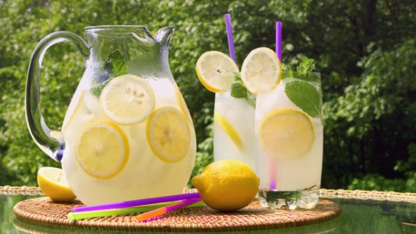 Limonade Fra chement Press e 